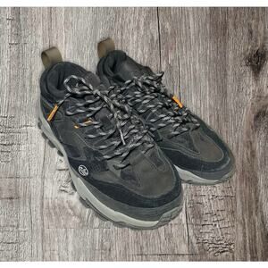 No Two‎ Ways men’s shoes. Size 9.5